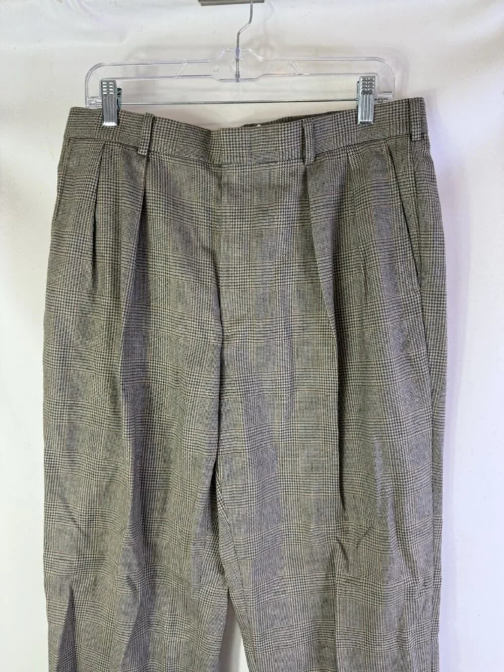 Vintage houndstooth plaid